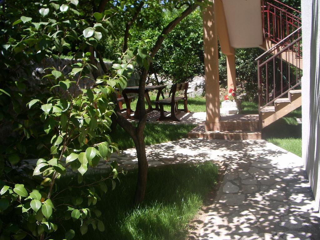 Apartmani Stanovcic Donji Morinj Exterior photo